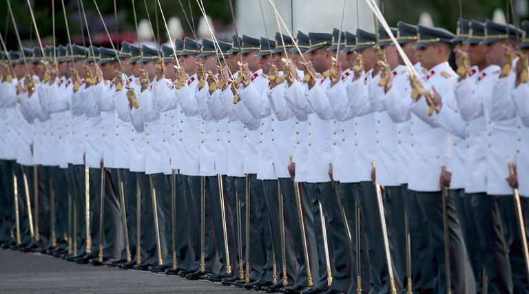 7.ejercito-oficiales