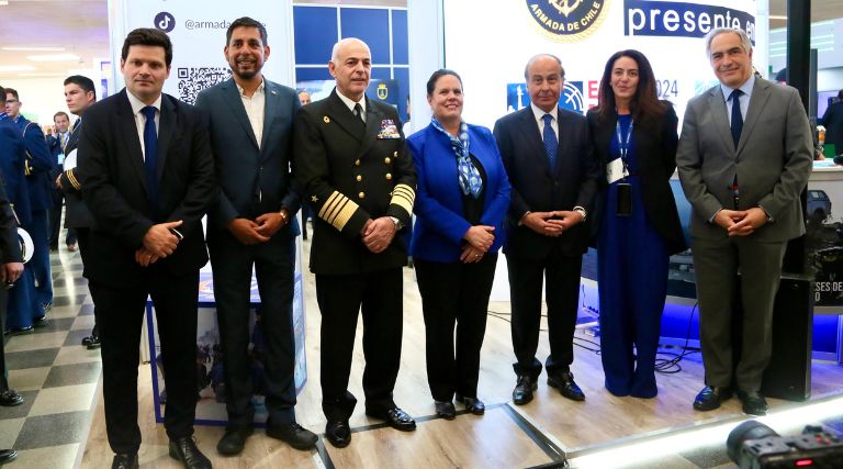 maya-fernandez-inauguración-exponaval1