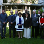 Ministerio de Defensa Nacional destaca el legado del general Carlos Prats y entrega documentos históricos a su familia