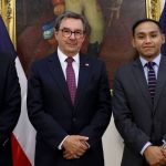 Ministro Barros sostiene encuentro protocolar con Diputado Zamora