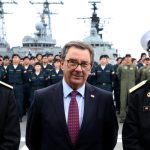 Ministro de Defensa despide a la Fragata “Almirante Cochrane”