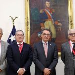 Ministro de Defensa Nacional recibió al Centro de Generales y Almirantes en Retiro