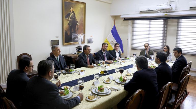 nota130_interior_02