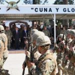 Ministro de Defensa encabeza ceremonia del Día del Reservista en Regimiento Buin